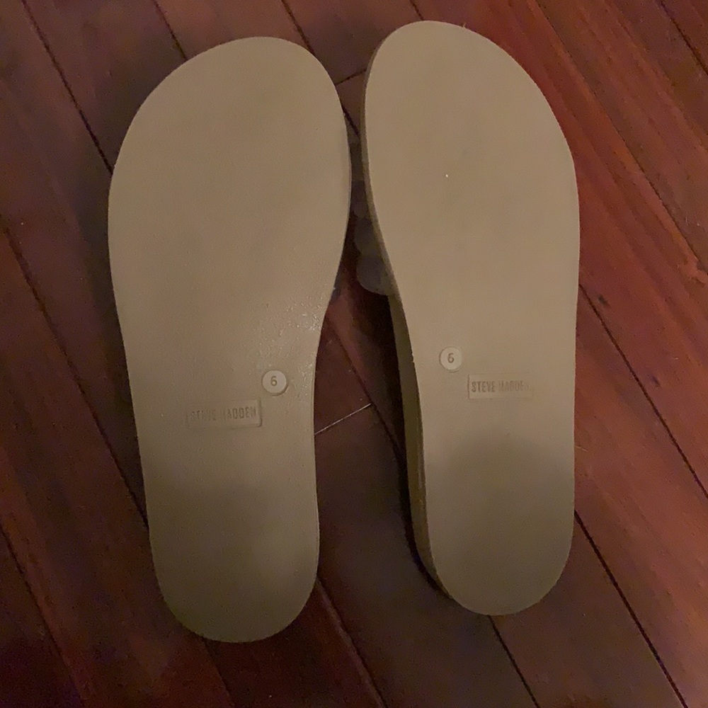 Steve Madden Jelly Slides. Size 6 - image 3